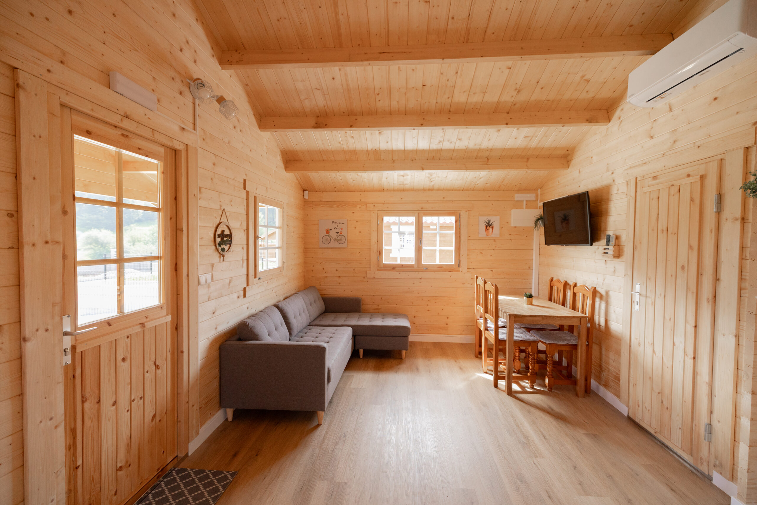 Diseño y mobiliario de habitación